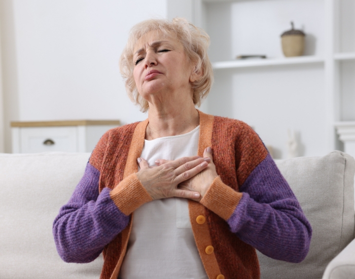 Heart Palpitations and Chest Pain: When It Is Dangerous