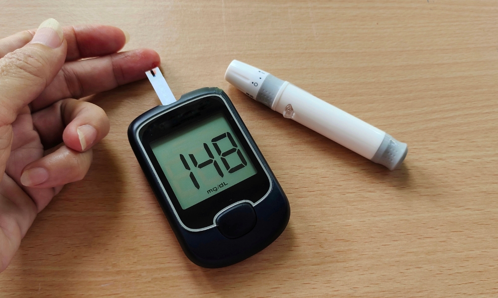 What level of blood sugar is dangerous and when to go to Heights Emergency Room