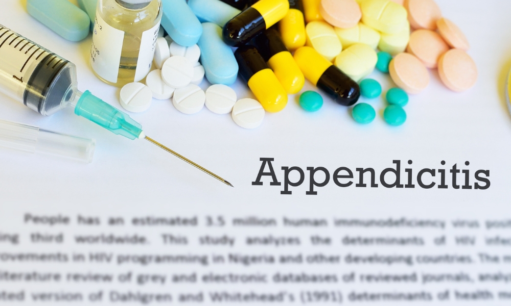 Appendicitis warning signs including abdominal pain nausea fever vomiting and loss of appetite