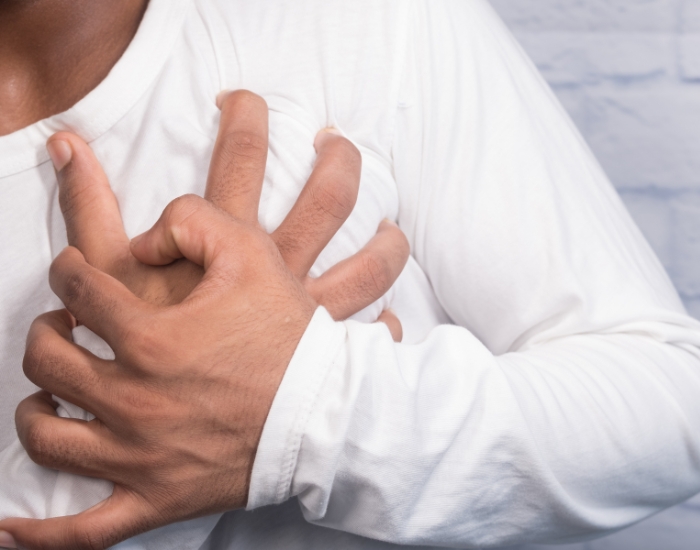 is left side chest pain a heart attack