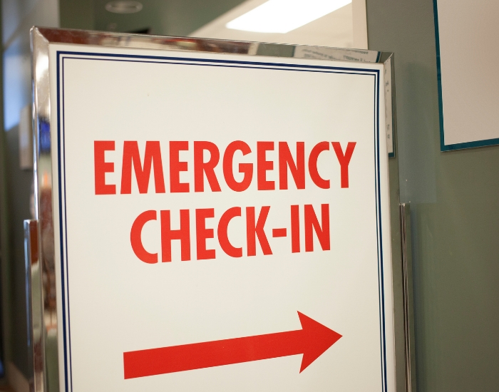 When to Go to Emergency Room: Recognize Life-Threatening Symptoms Quickly